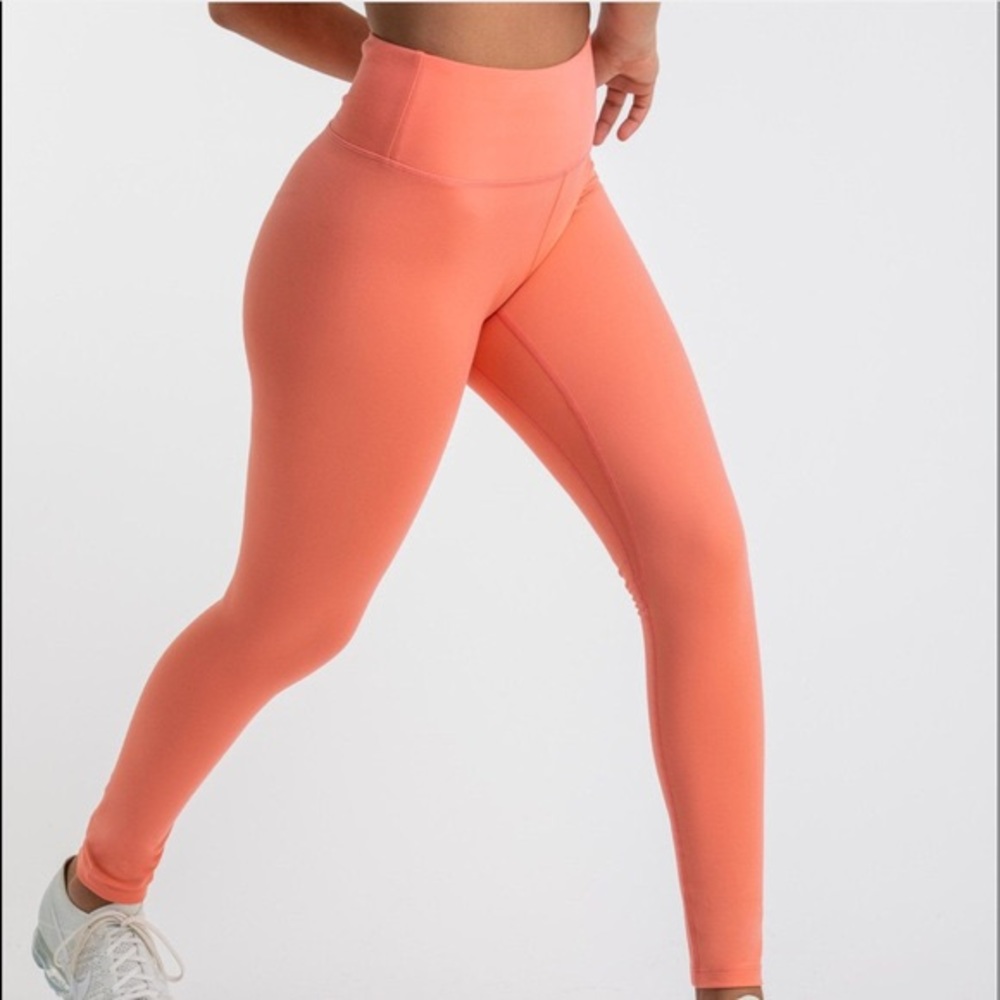 Gymshark Dreamy Leggings in Coral
